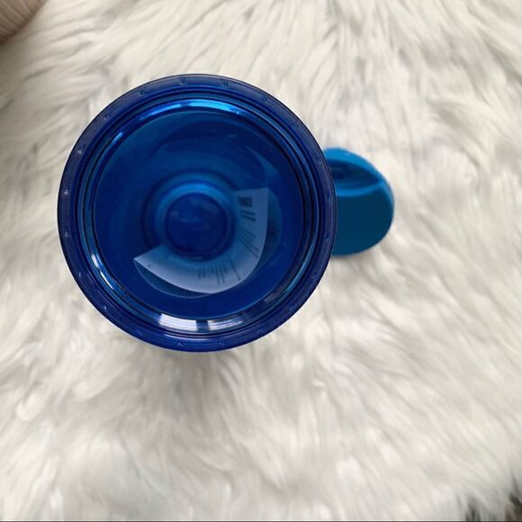 Starbucks Blue Feathers 16 oz Double Walled Acrylic Tumbler Hot or Cold Drinks - Picture 4 of 6